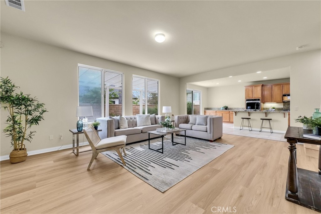 13901 Dellbrook Property Photo 7