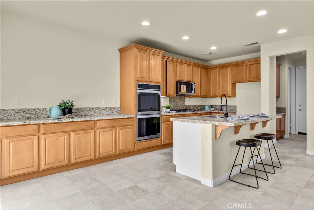 13901 Dellbrook Property Photo 9