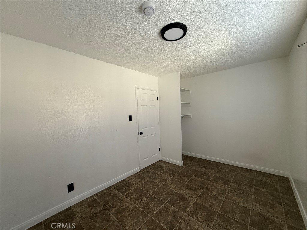 7001 S Main Street Property Photo 4