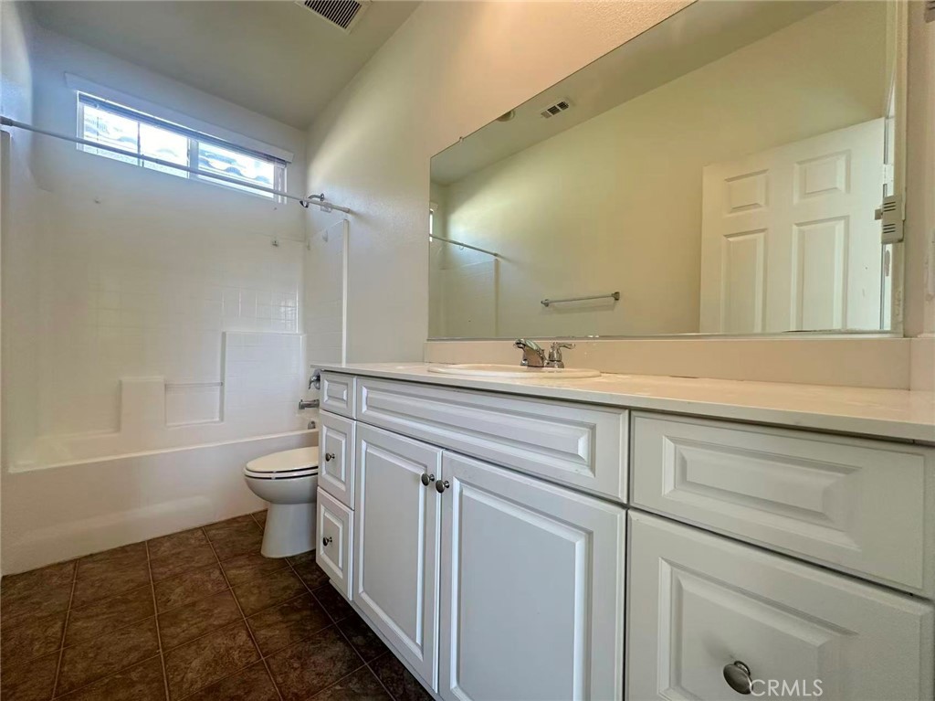 5862 Ginger Drive Property Photo 8