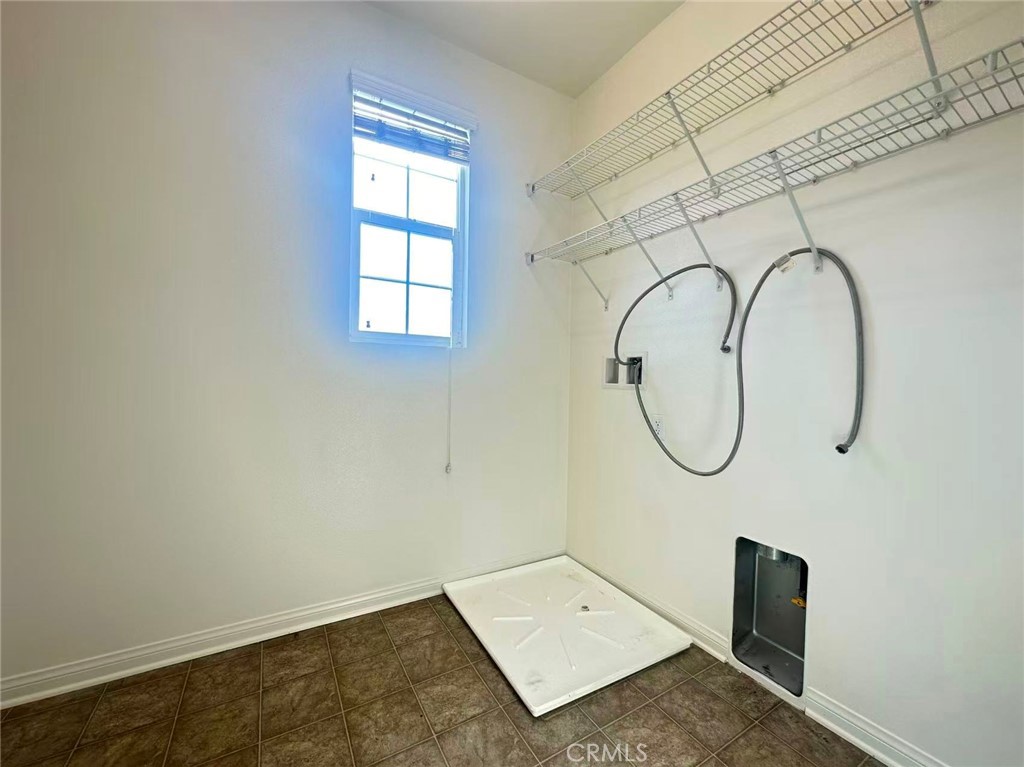 5862 Ginger Drive Property Photo 11