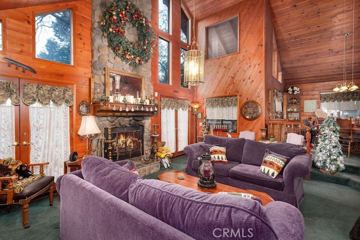 723 Bergschrund Property Photo 1