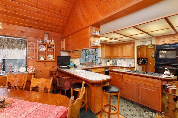 723 Bergschrund Property Photo 4