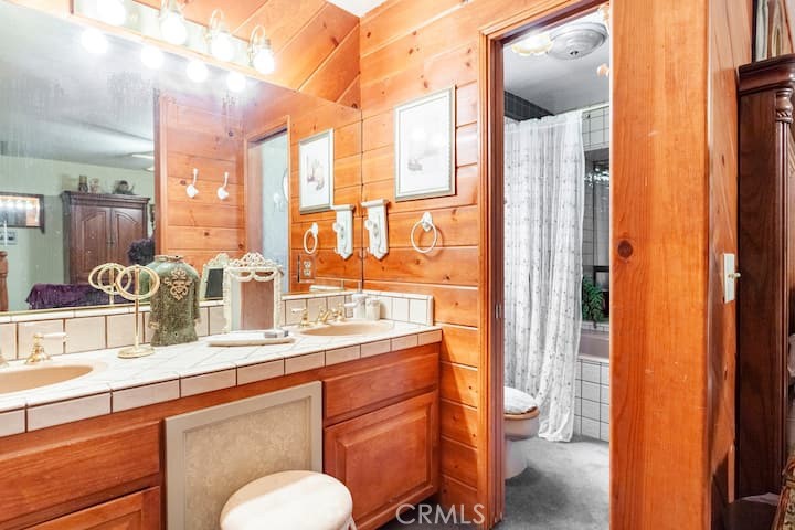 723 Bergschrund Property Photo 13