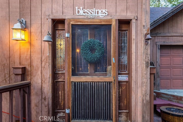 723 Bergschrund Property Photo 34