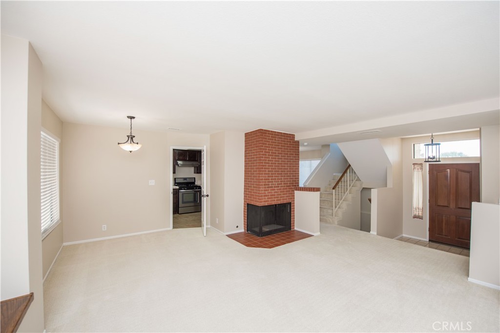 6042 Temple City A Property Photo 5
