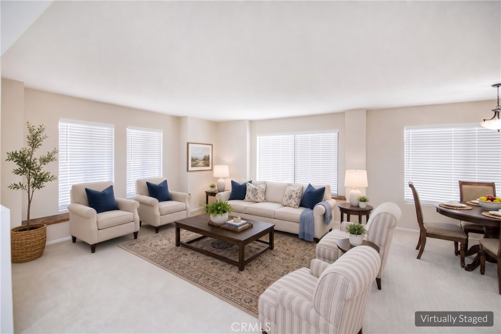 6042 Temple City A Property Photo 9