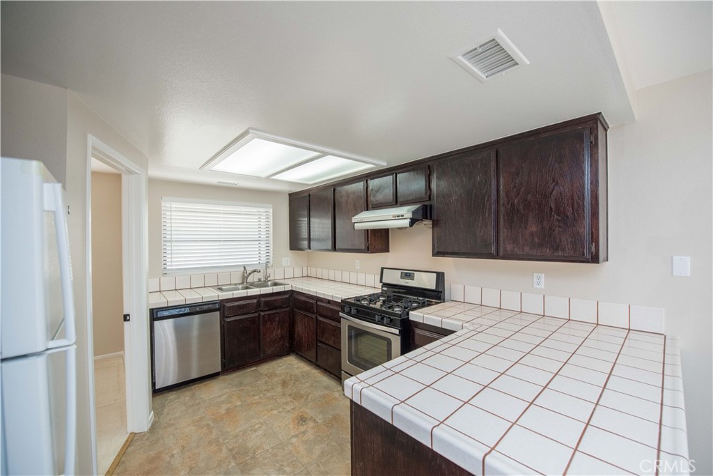 6042 Temple City A Property Photo 15