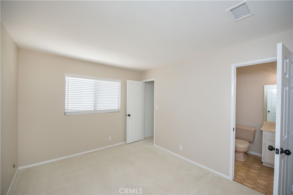 6042 Temple City A Property Photo 25