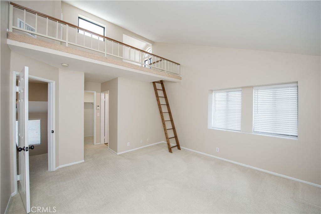 6042 Temple City A Property Photo 29