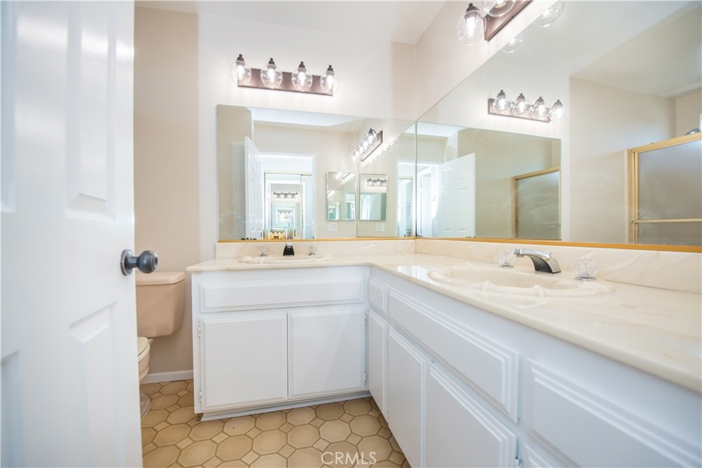 6042 Temple City A Property Photo 34