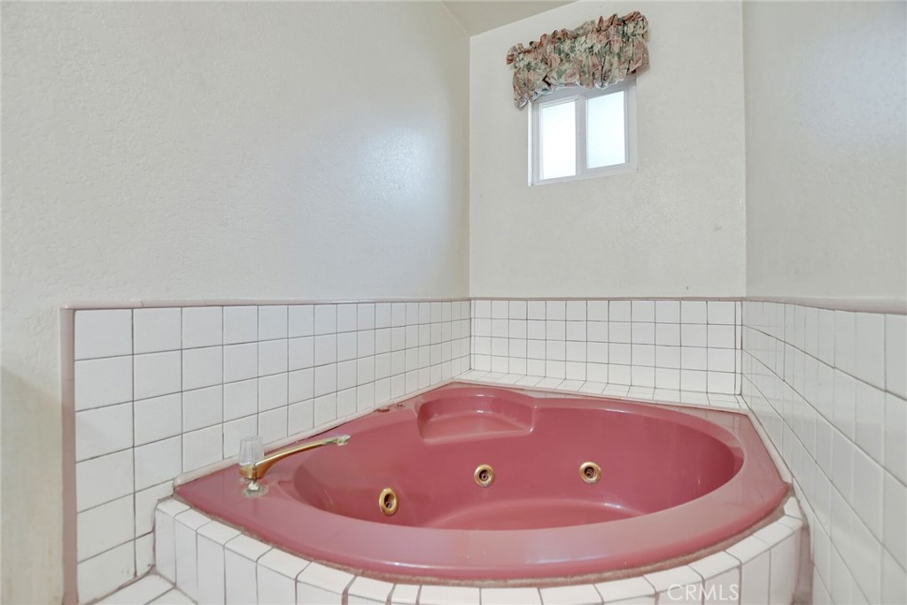 1552 W Evans Property Photo 21