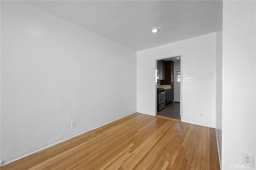 2593 Amherst Property Photo 11