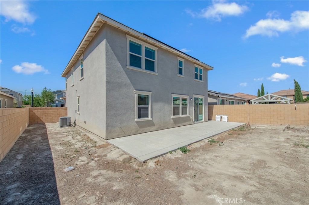 2834 E Murdock Property Photo 37