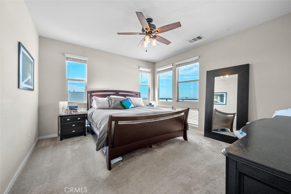 694 Central Avenue Property Photo 18