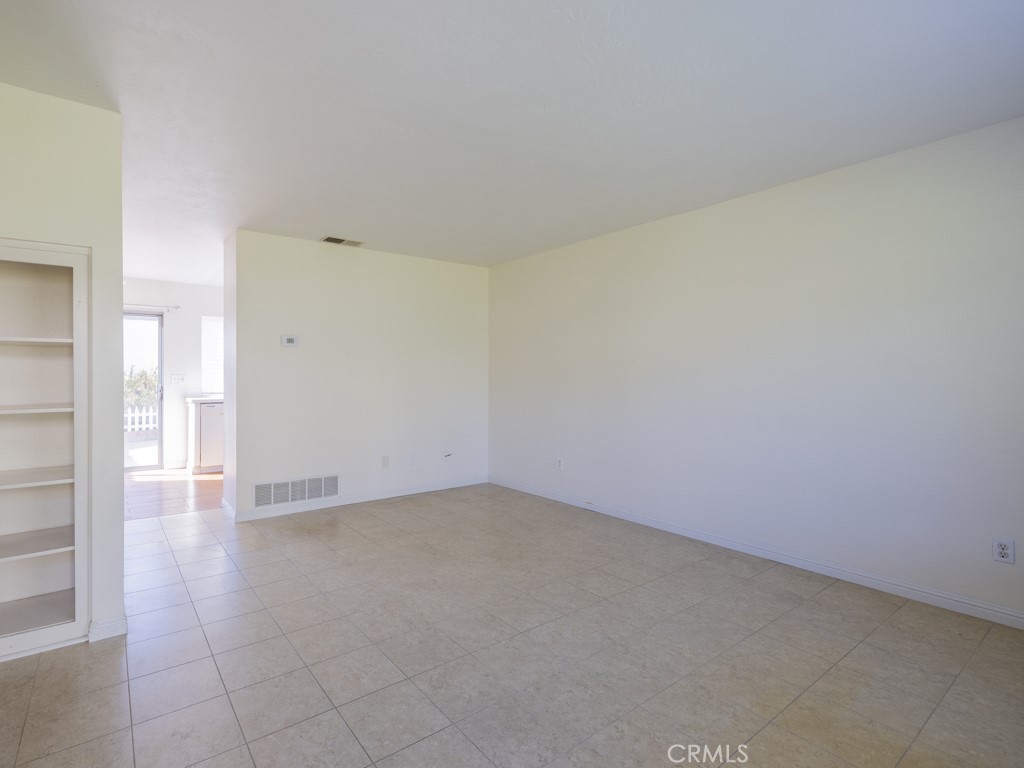 21862 Stonepine St Property Photo 4