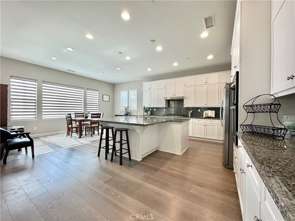 16944 Viana Drive Property Photo 6