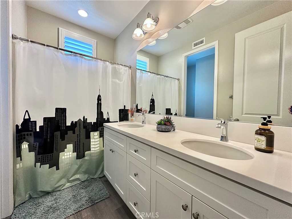 16944 Viana Drive Property Photo 15