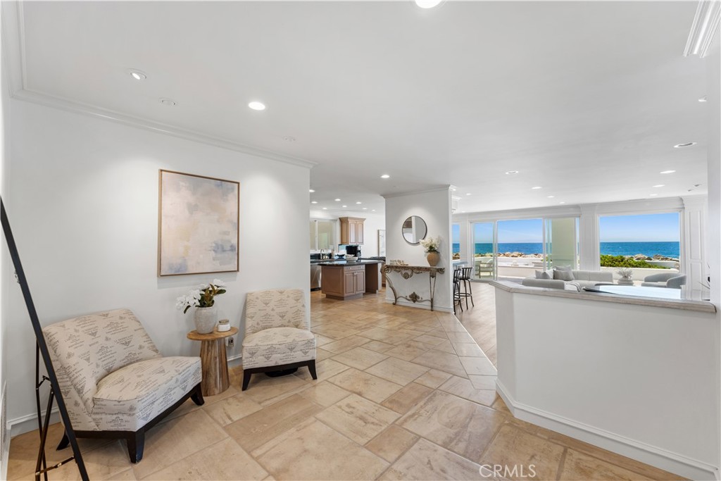 5488 Rincon Beach Park Property Photo 5