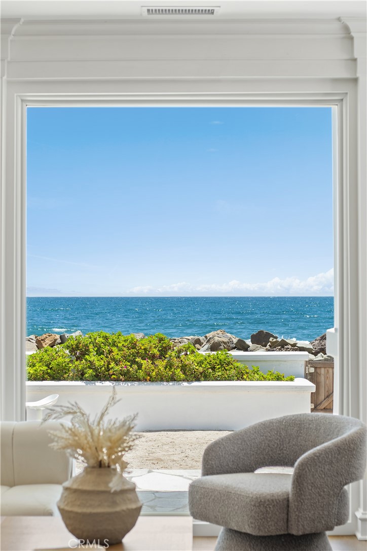 5488 Rincon Beach Park Property Photo 9