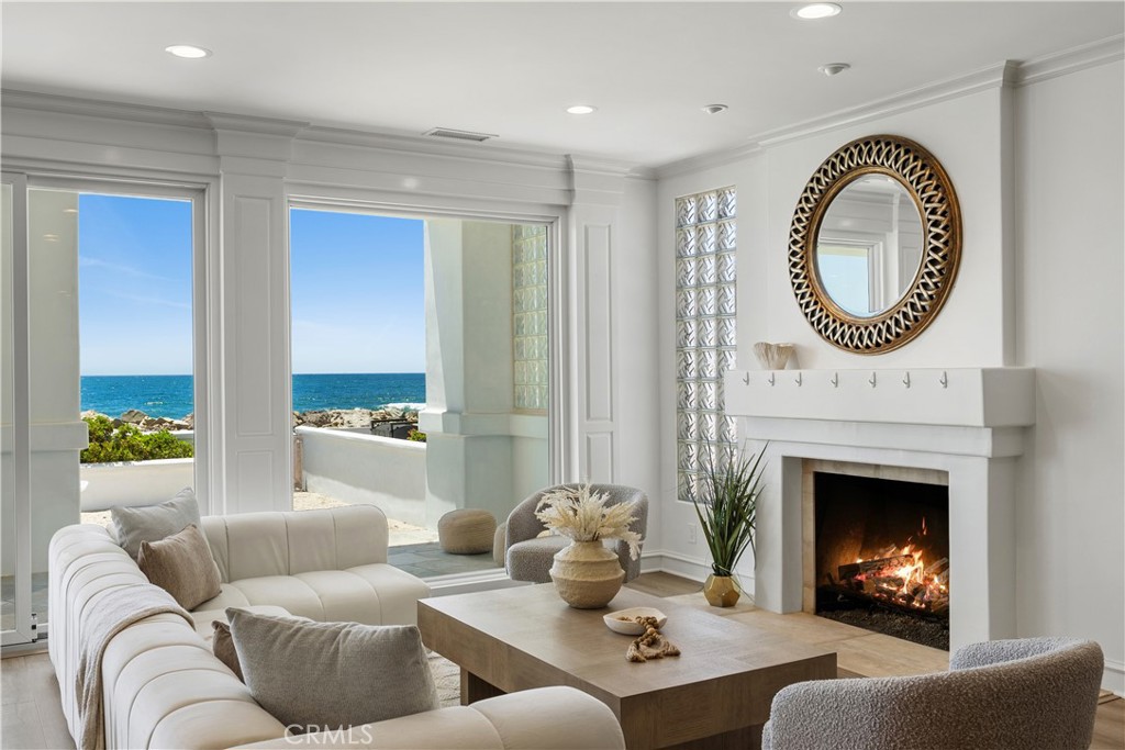 5488 Rincon Beach Park Property Photo 10