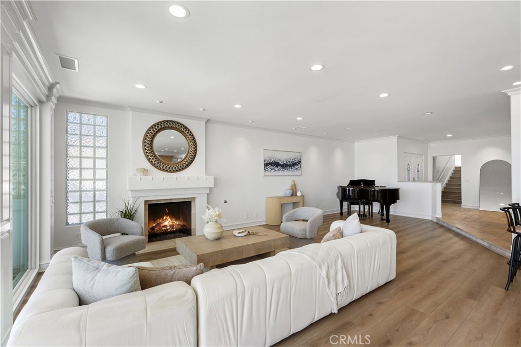 5488 Rincon Beach Park Property Photo 11