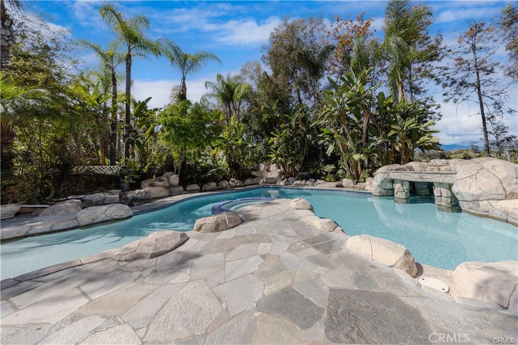 1468 Pierre Road Property Photo 43