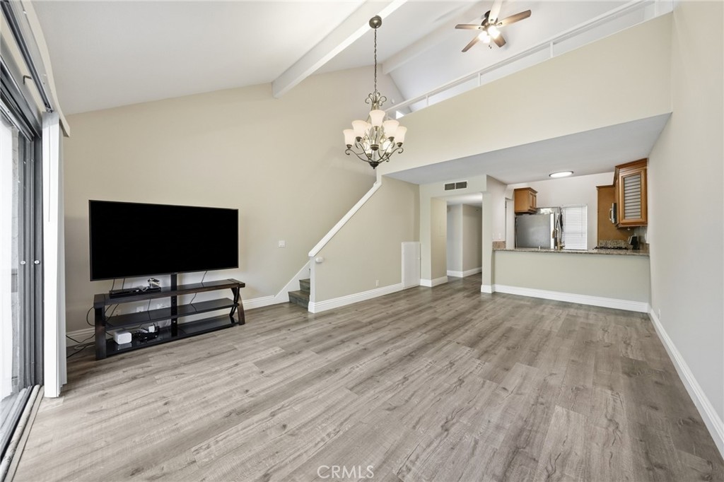 127 Lemon Property Photo 4