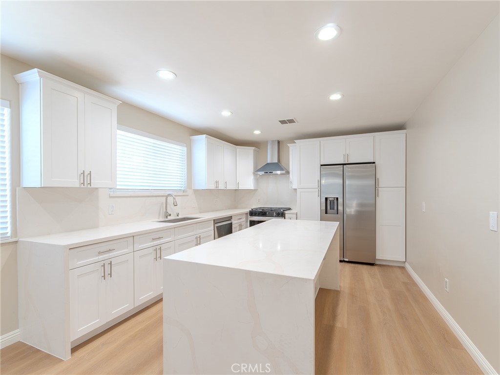 470 S Ferris Property Photo 11