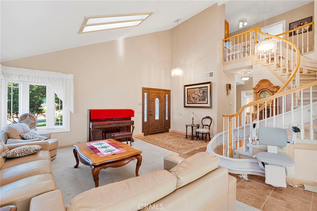 11466 Ladd Property Photo 8