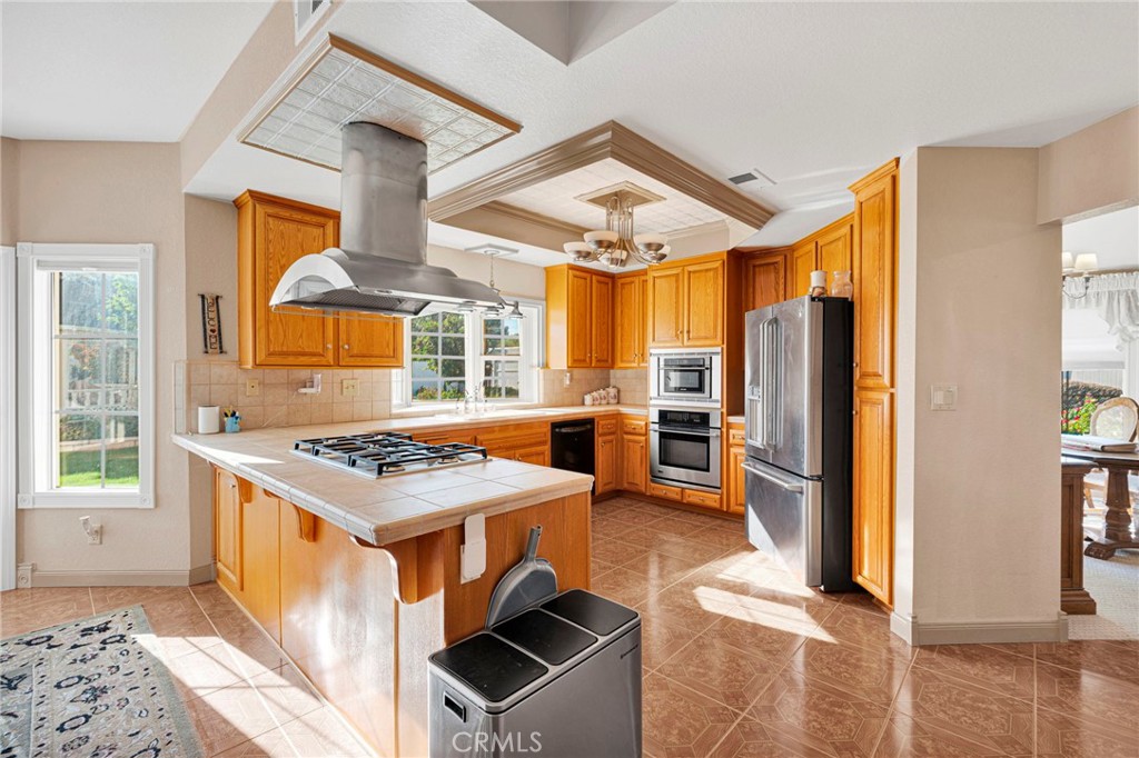 11466 Ladd Property Photo 18
