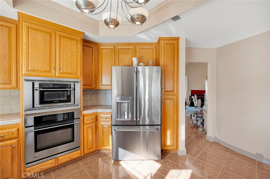 11466 Ladd Property Photo 23