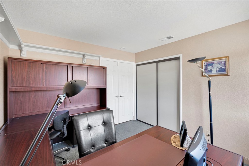 11466 Ladd Property Photo 38