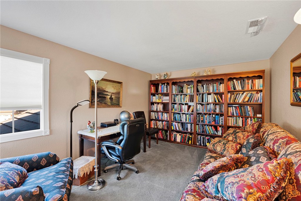 11466 Ladd Property Photo 41
