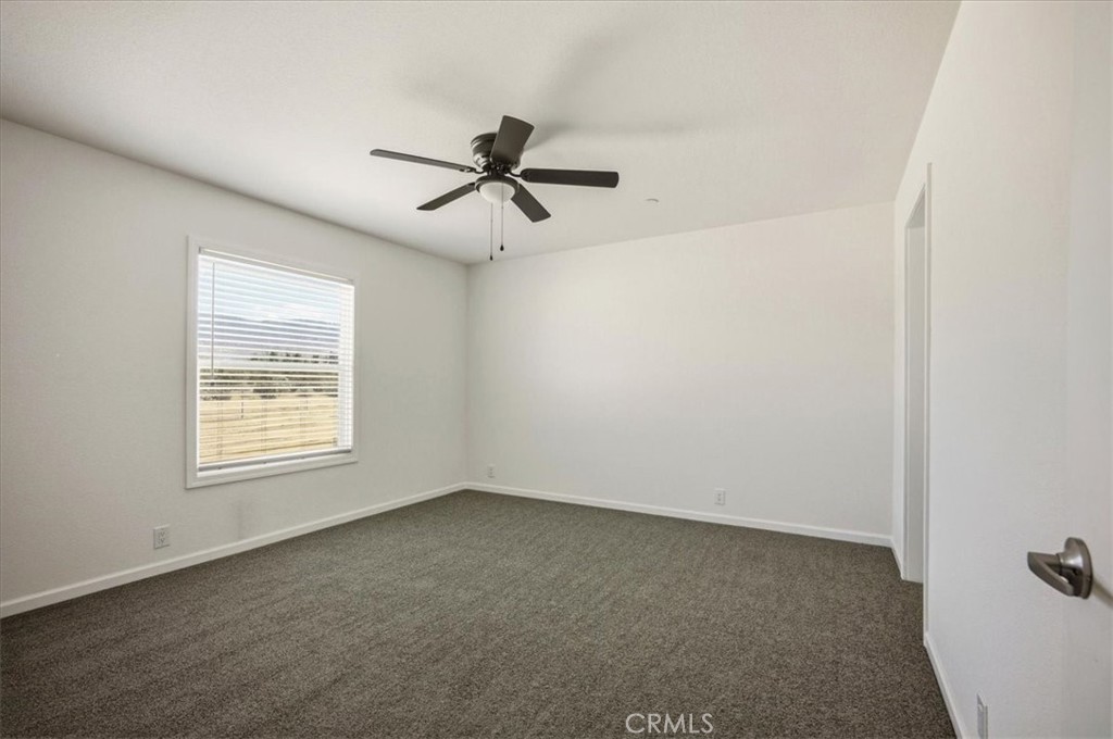 7625 Luna Road Property Photo 19
