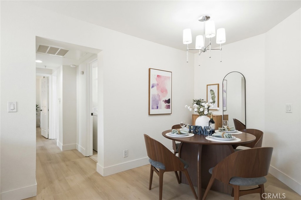 64 N Mar Vista Avenue 127 Property Photo 4
