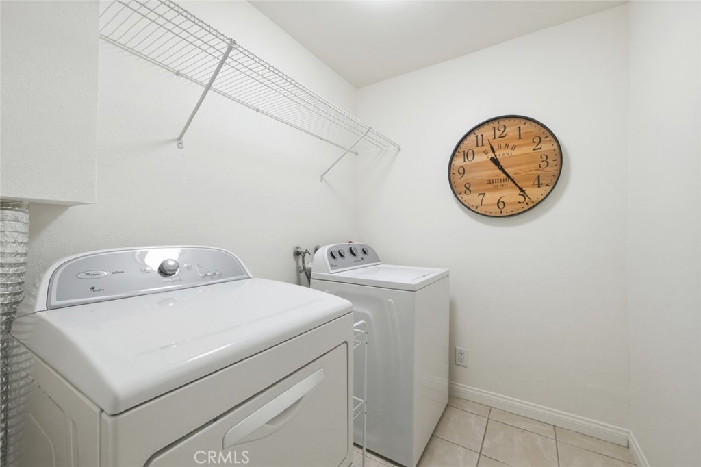 64 N Mar Vista Avenue 127 Property Photo 11