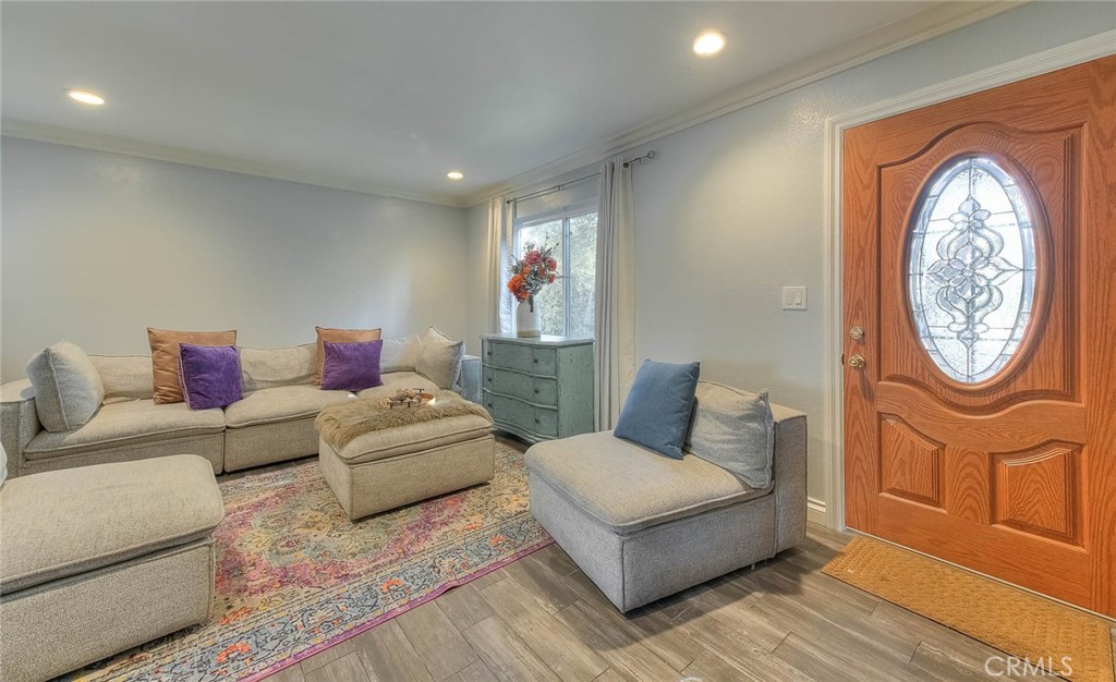 11209 Lambert Property Photo 6