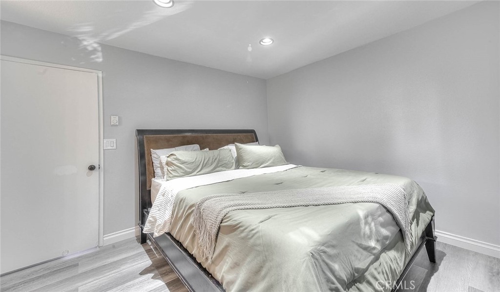 11209 Lambert Property Photo 28