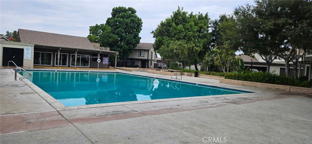 11209 Lambert Property Photo 44