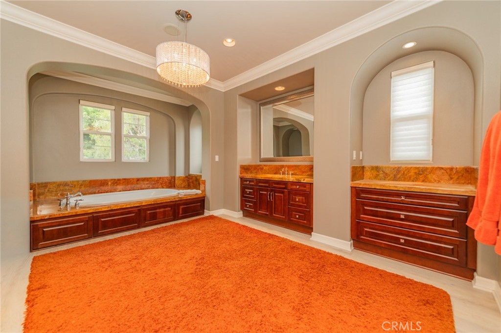 108 Ambiance Property Photo 30