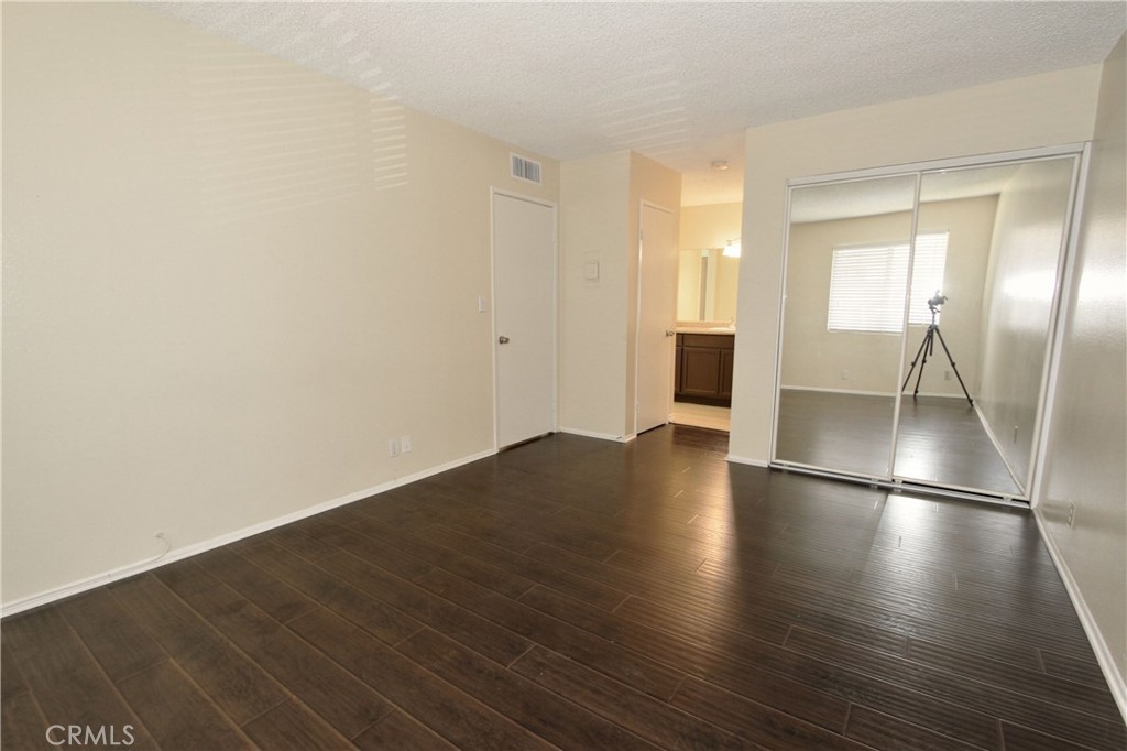 2300 S Hacienda Boulevard G8 Property Photo 7