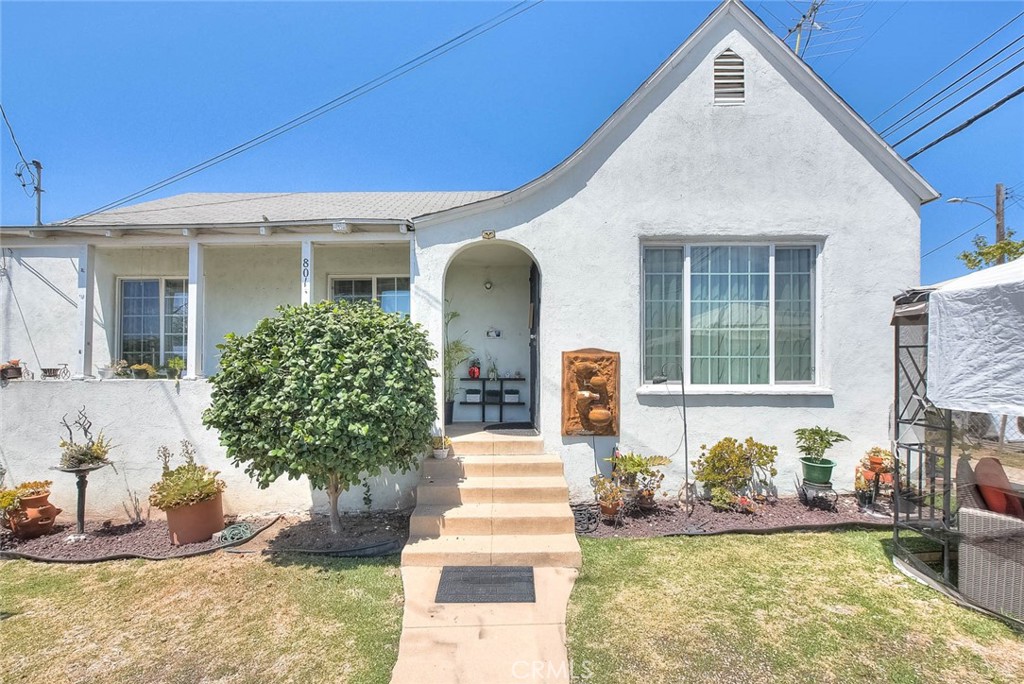 801 S Hicks Avenue Property Photo