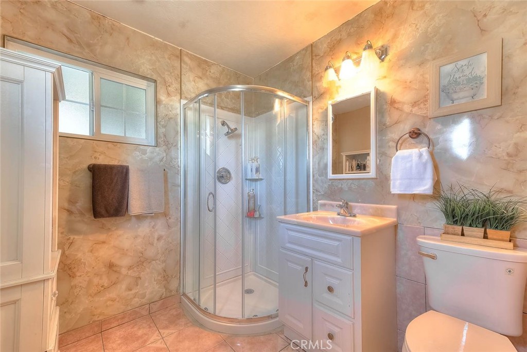 8723 Larkin Court Property Photo 23