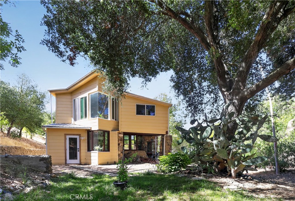 2914 S Foose Road Property Photo 3