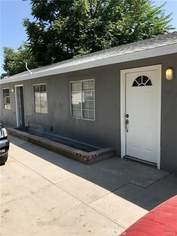 1063 1065 N Pershing Property Photo 2