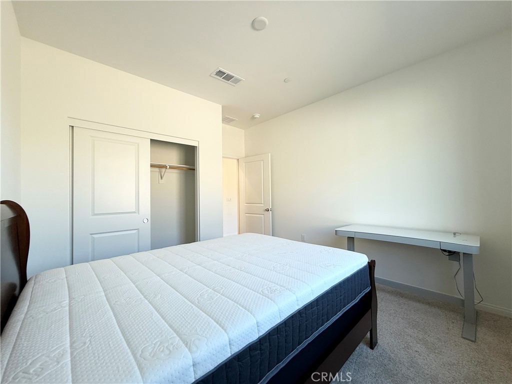 21696 Thomas Court Property Photo 18