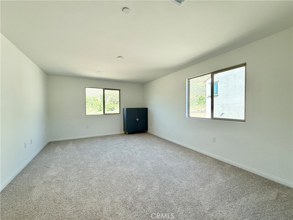 21696 Thomas Court Property Photo 19