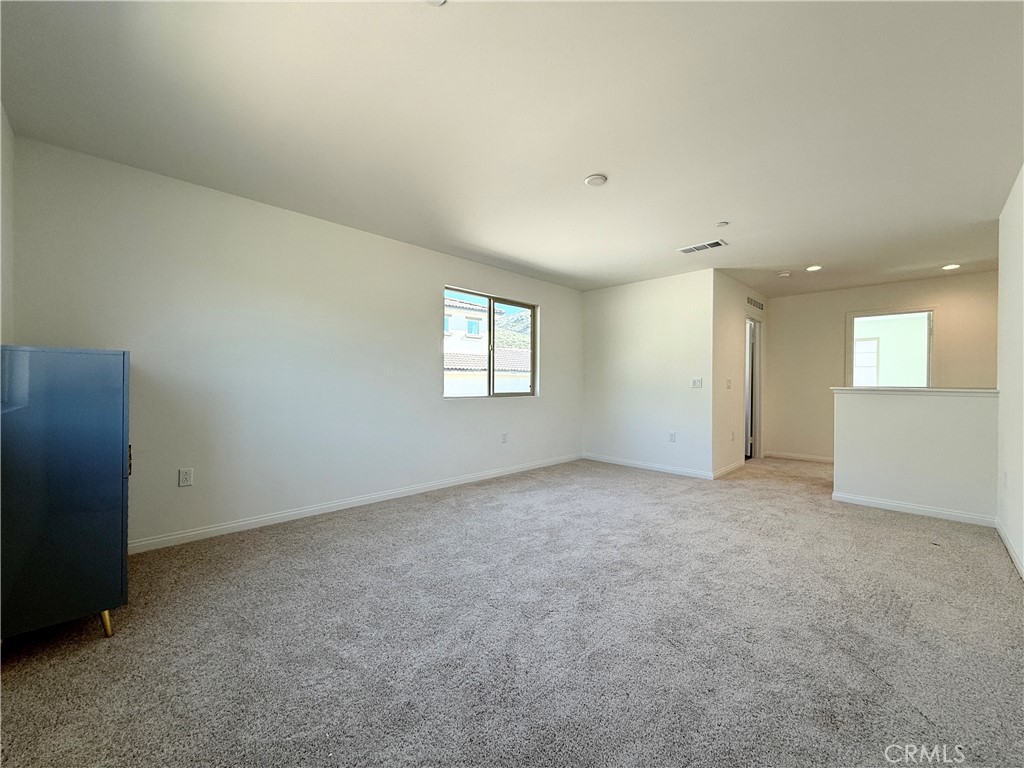 21696 Thomas Court Property Photo 20