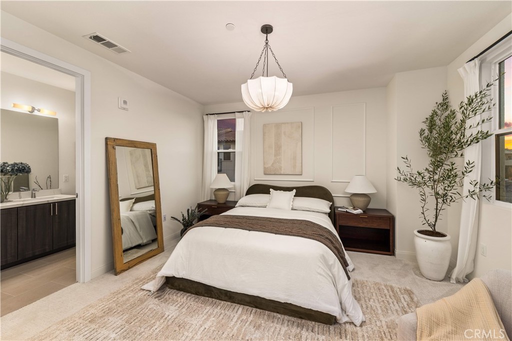 200 N New Avenue 2 Property Photo 18